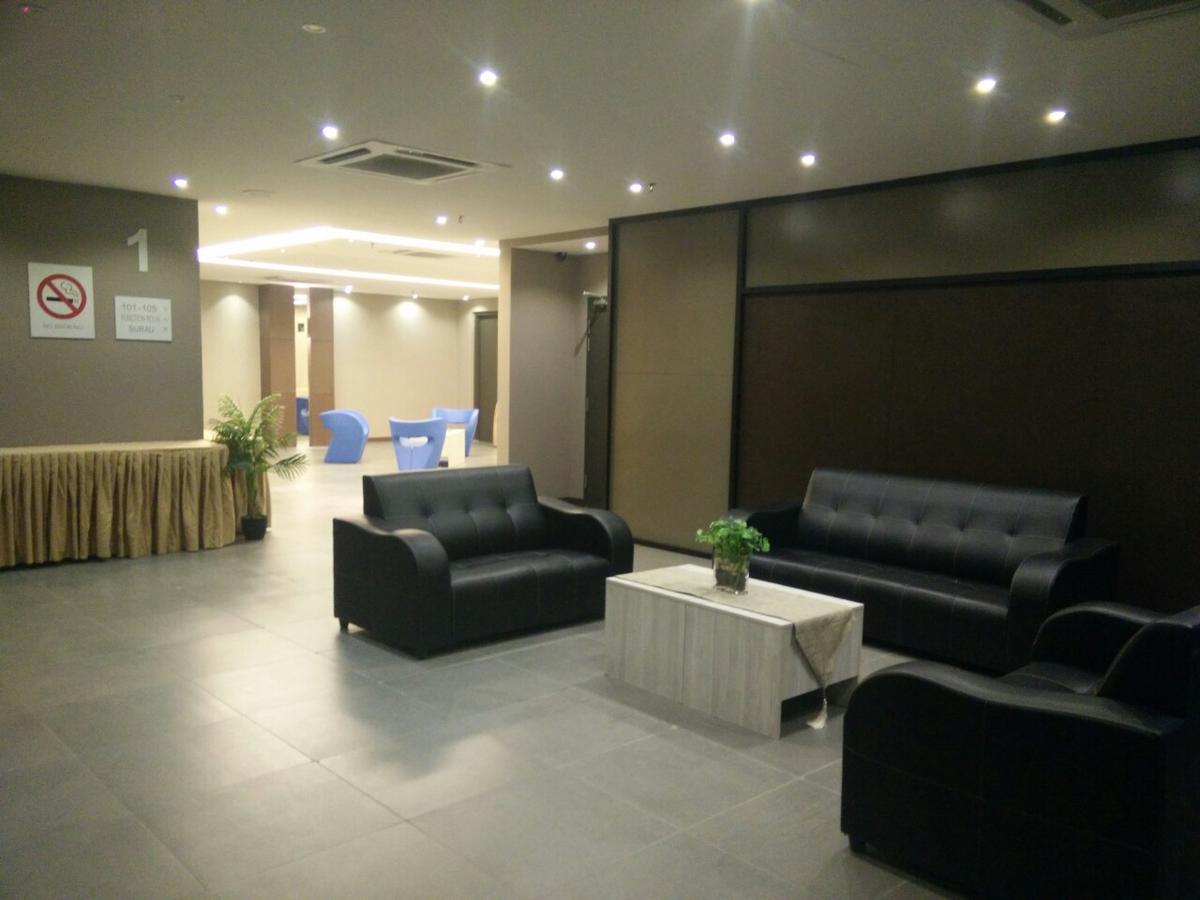 The Leverage Business Hotel Johor Bahru Exterior photo
