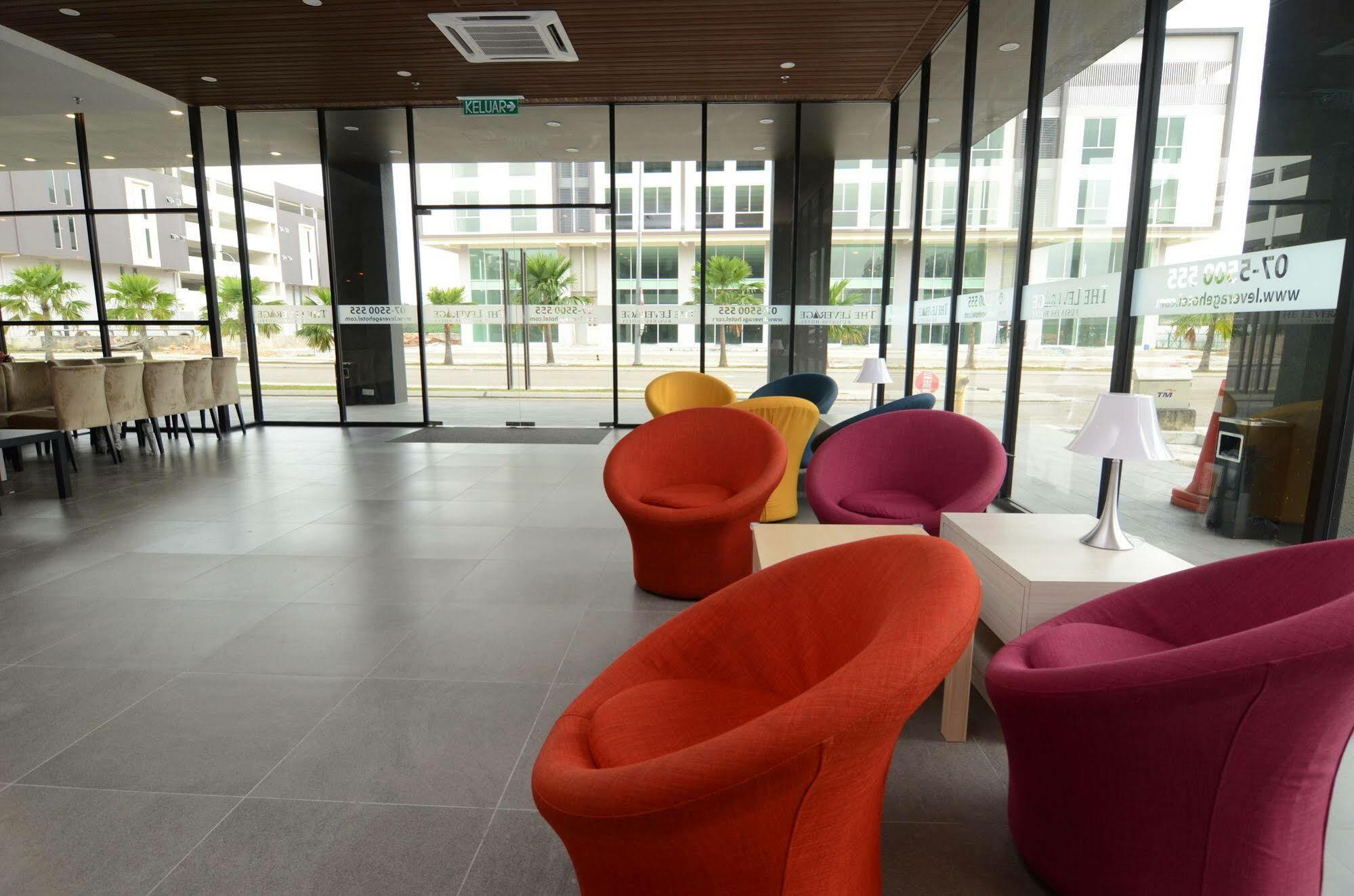 The Leverage Business Hotel Johor Bahru Exterior photo
